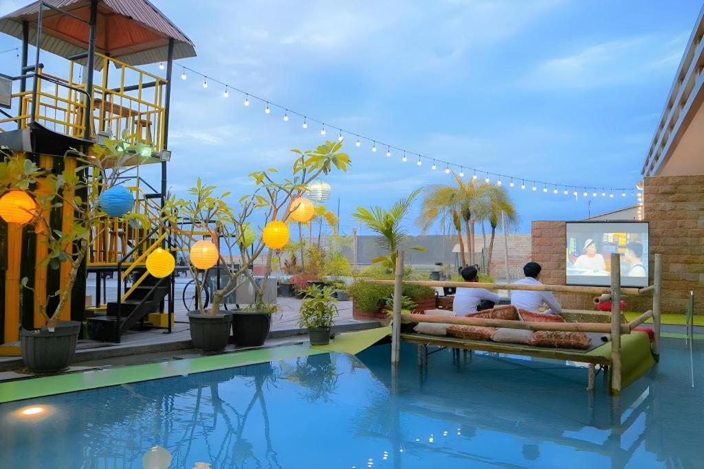 Grand Qin Hotel Banjarbaru Buitenkant foto
